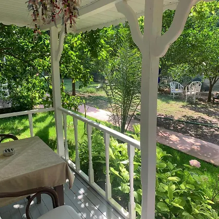 Adabella Πανσιόν