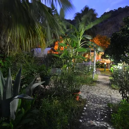 Adabella Πανσιόν Çıralı