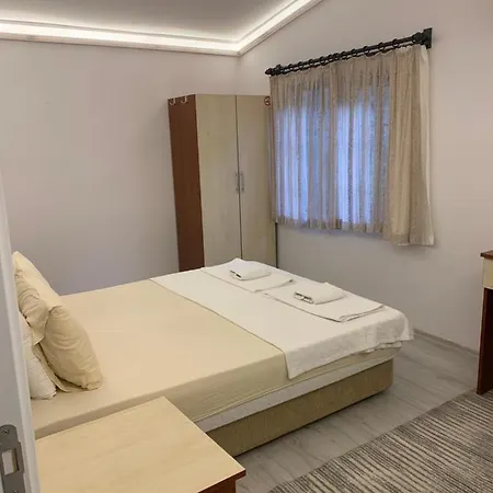 Πανσιόν Adabella *