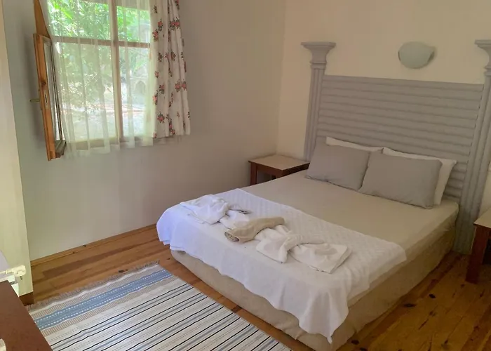 Adabella Чирали