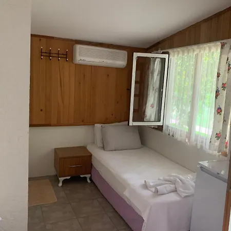 Casa de hóspedes Adabella Çıralı